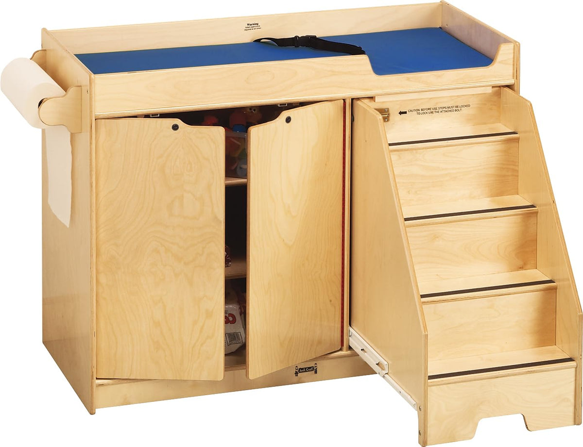Changing Table with Stairs K573945